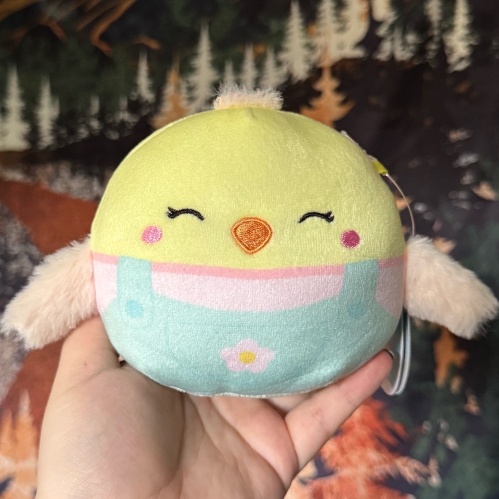 5" Aimee the chick Squishmallow BNWT